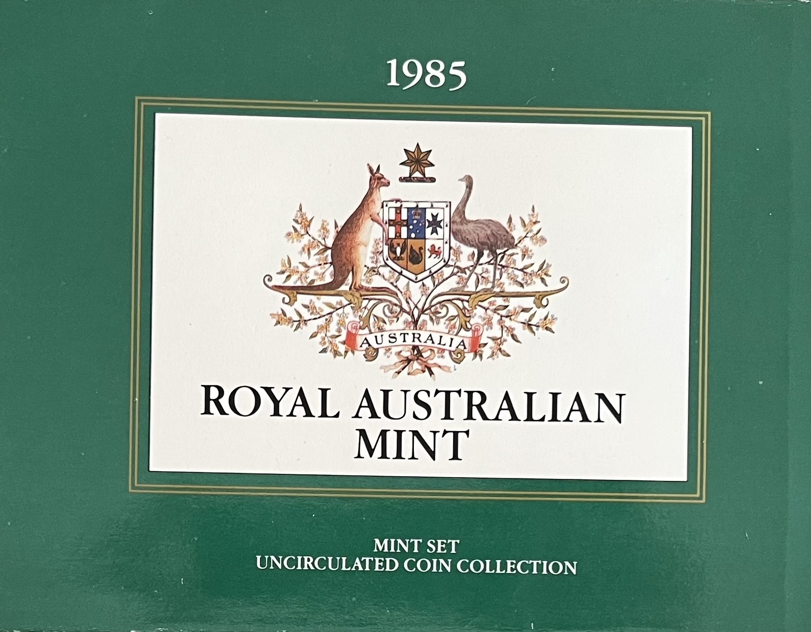 1985 Mint Set - Yellowed Packaging