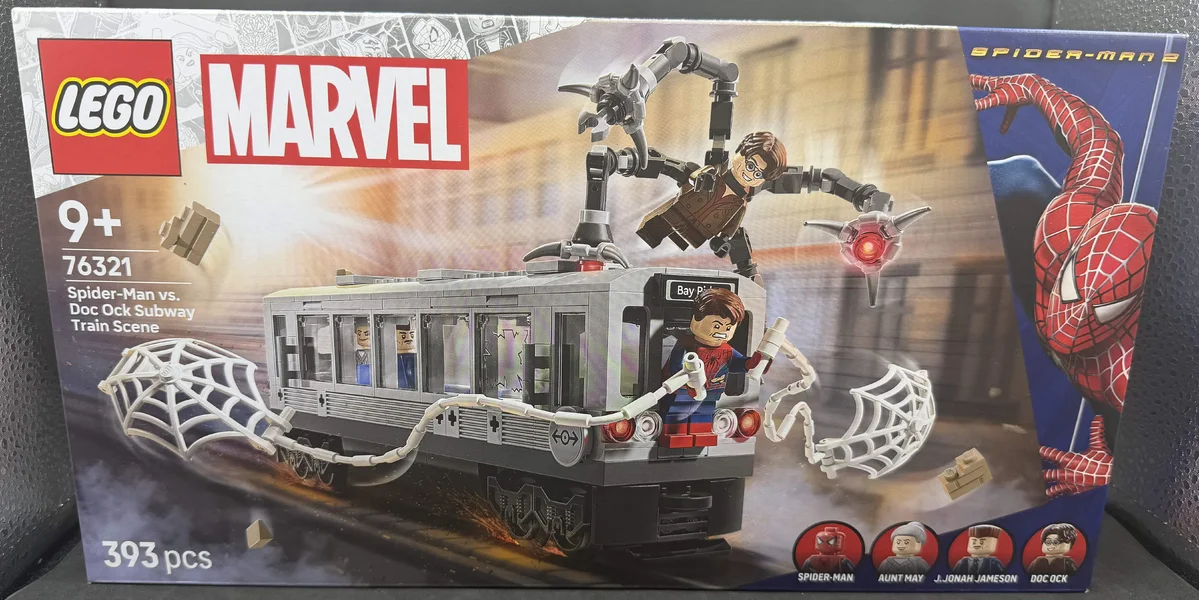2025 LEGO Marvel SpiderMan Vs Doc Ock Subway Train Scene Set (76321)