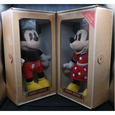 2018 Australia Post Disney Mickey & Minnie Mouse Collection Plush Set