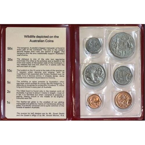 1981 Year Mint Set - Red Wallet